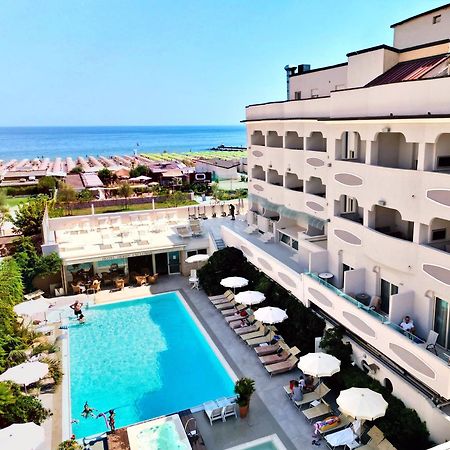 Hotel Derby Exclusive Milano Marittima Extérieur photo
