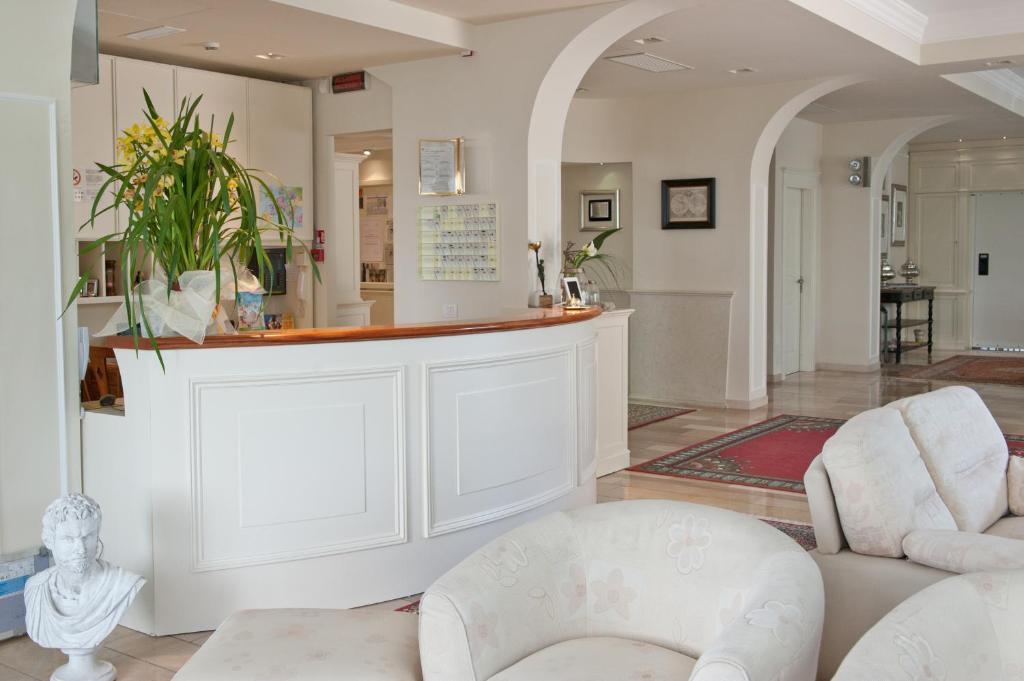 Hotel Derby Exclusive Milano Marittima Extérieur photo
