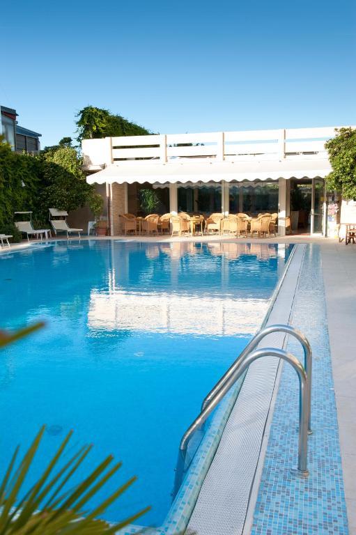 Hotel Derby Exclusive Milano Marittima Extérieur photo