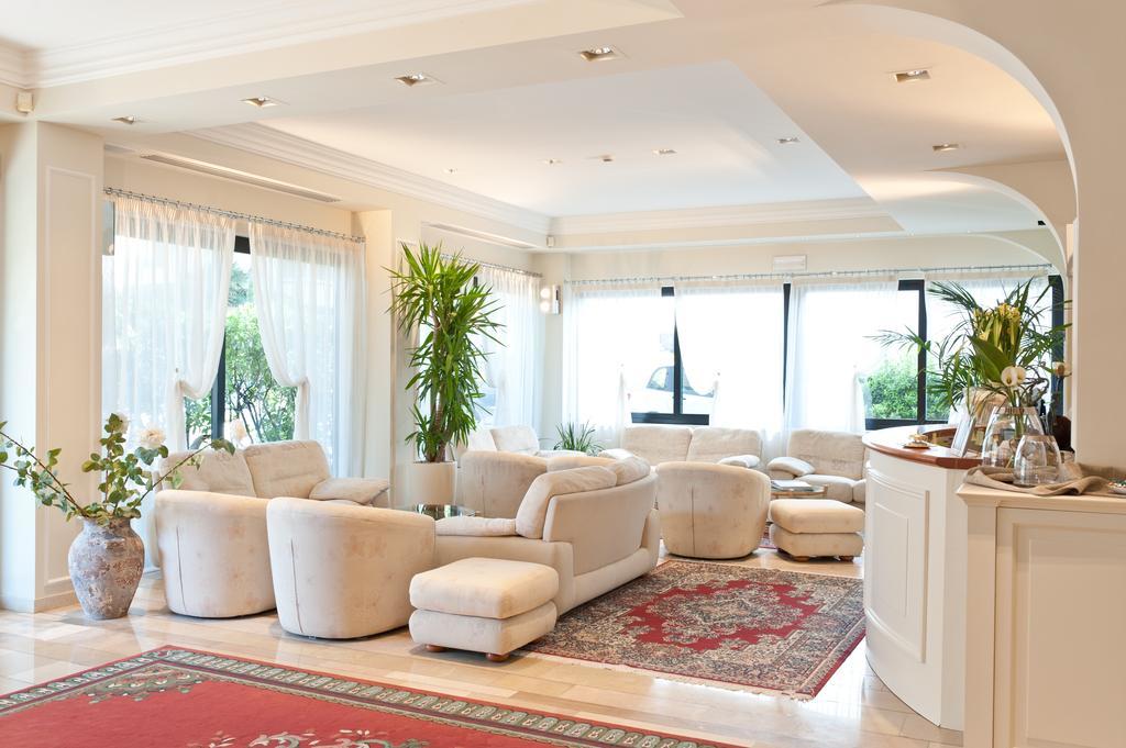 Hotel Derby Exclusive Milano Marittima Extérieur photo